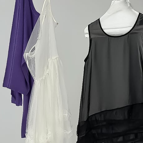 tiered ruffle sheer vest /2color　NK2290