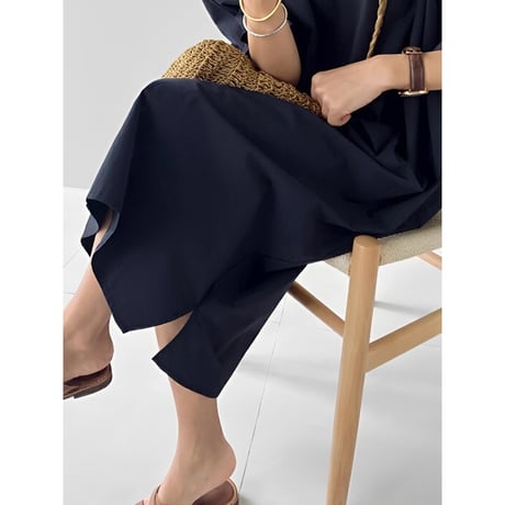 v neck volume sleeve dress　NK2461