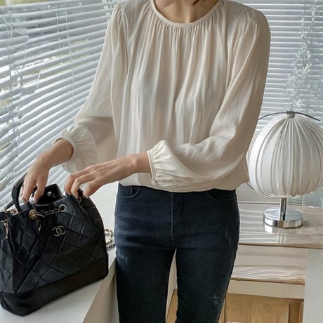 gathered-neck blouse　NK2675