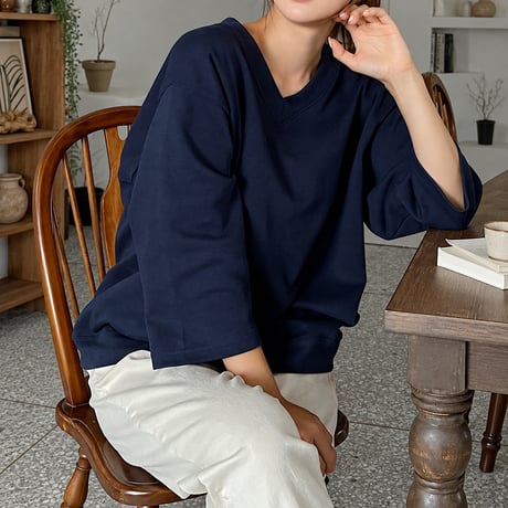 v-neck relaxed sweatshirt　NK2525