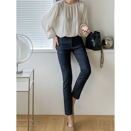 gathered-neck blouse　NK2675
