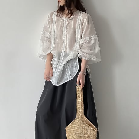 lace layered ribbon blouse　NK2395