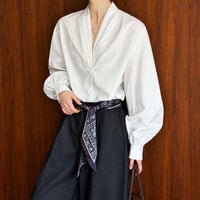 baloon sleeve v-neck blouse　NK2624