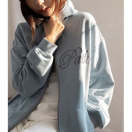 embroidered zip-up hoodie　NK2630