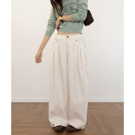 design tuck wide pants　NK2598