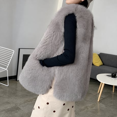 faux fur sleeveless vest /3color　NK2506