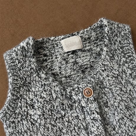 nuance color knit vest　NK2565