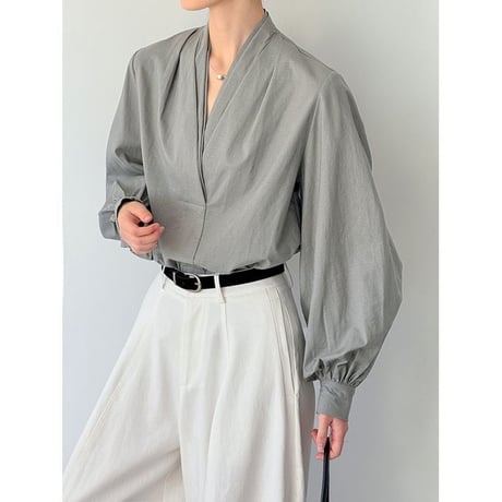 baloon sleeve v-neck blouse　NK2624