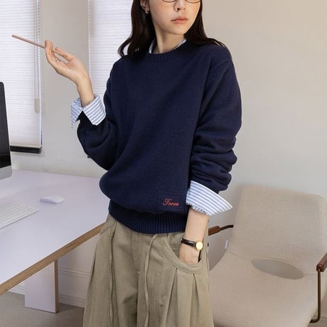 embroidered label knit pullover　NK2603