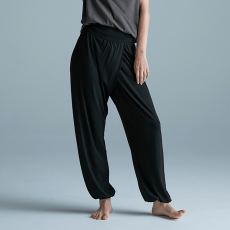 Calm aladdin pants（still black/ブラック）