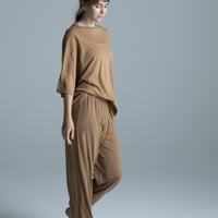 Space big tee（clay/テラコッタ）