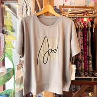クールタッチロゴ刺繍Tシャツ　グレー