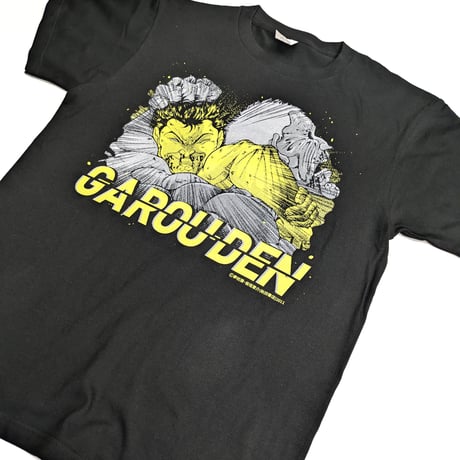 【2026年10月下旬以降発送予定】Ｔシャツ（巽vsサクラ）【餓狼伝 原画展】