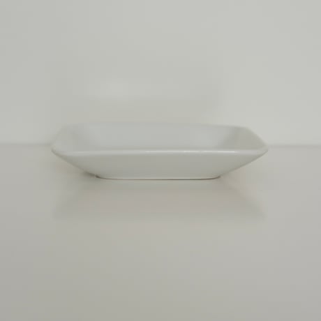 ARABIA SMALL SQUARE PLATE (A)