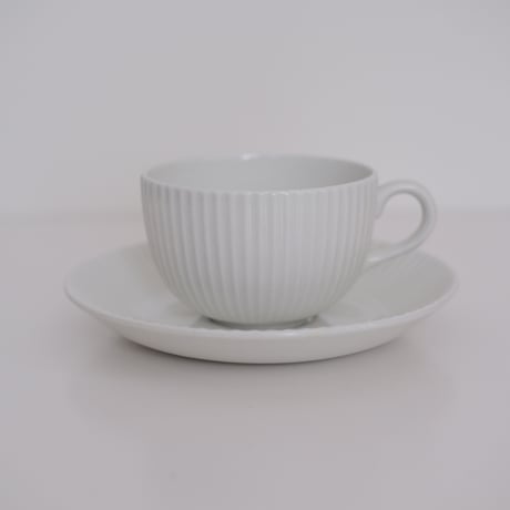 ARABIA CUP&SAUCER (C)