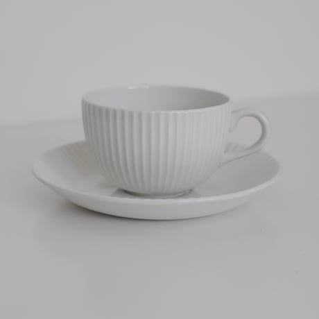 ARABIA CUP&SAUCER (C)