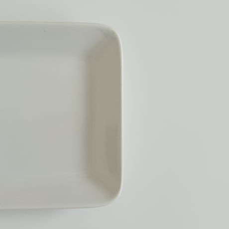 ARABIA SMALL SQUARE PLATE (B)
