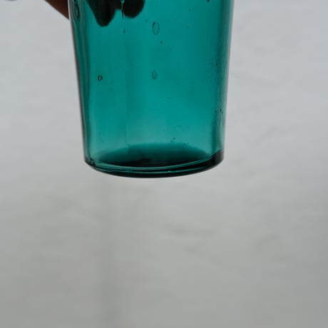 OLD GLASS TUMBLER (A)