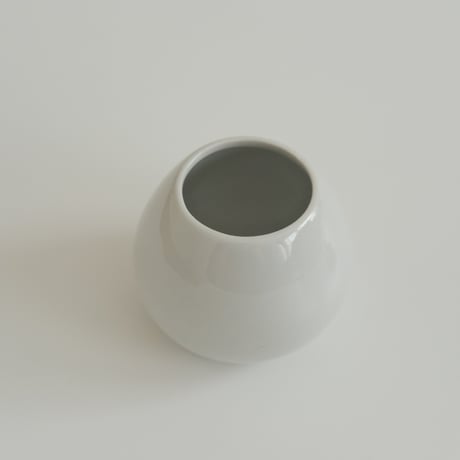ARABIA SMALL POT with LID