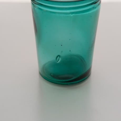 OLD GLASS TUMBLER (B)