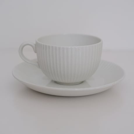 ARABIA CUP&SAUCER (B)