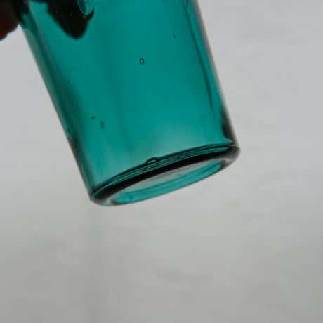 OLD GLASS TUMBLER (A)