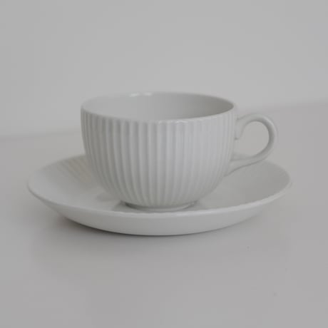ARABIA CUP&SAUCER (B)