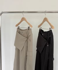 WRAP DESIGN CARGO PANTS