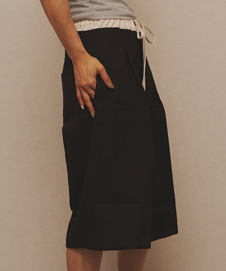 Bermuda pants