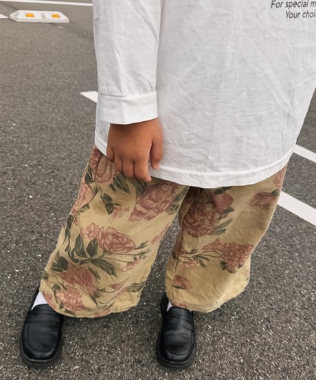 【VINTAGE FLOWER WIDE PANTS】