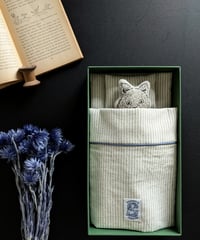 LULLABY / white stripe