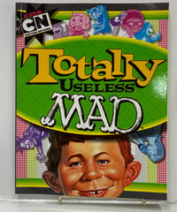 『Totally Useless MAD』2013年4月 初版 MAD Books / DCコミックス