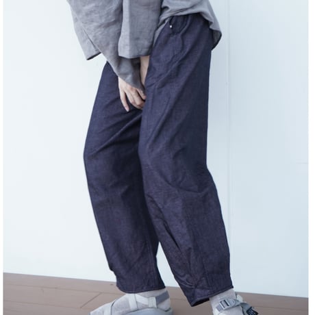 Tuck Pants / sugiwai