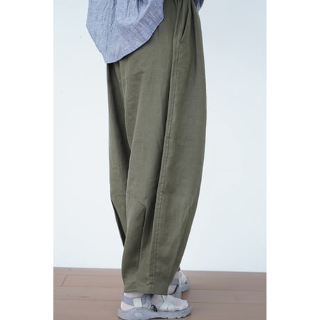 Tuck Pants / sugiwai