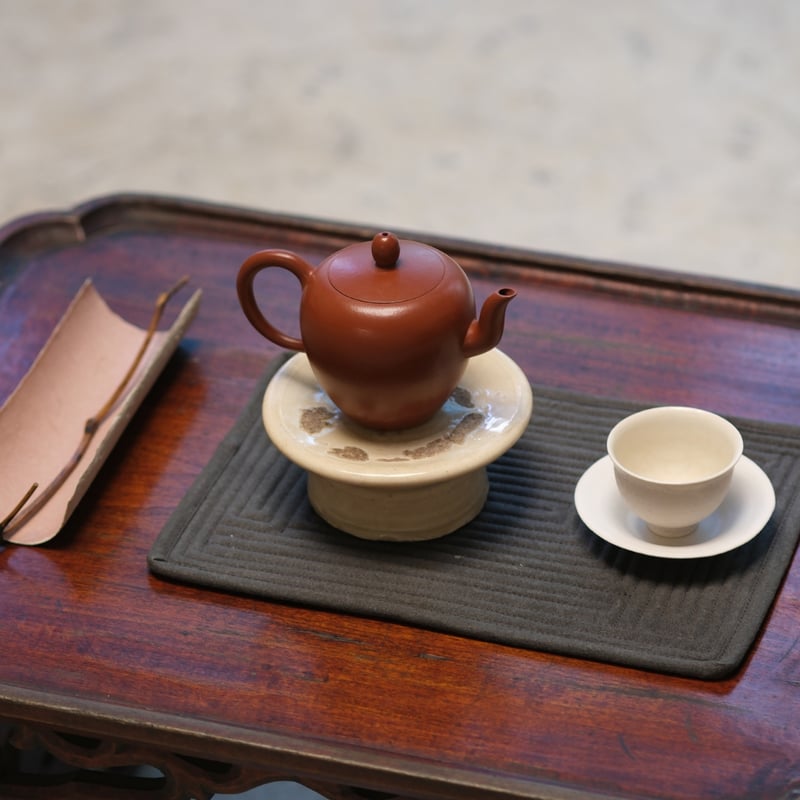 李朝 小さな白磁祭器 | gallery & boutique 雪月花