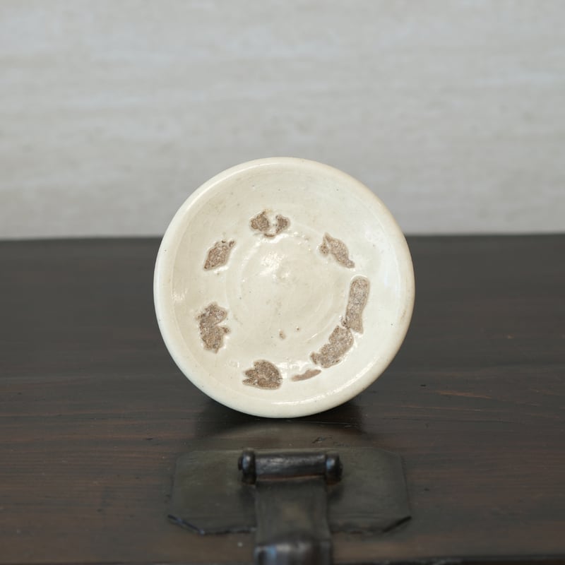 李朝 小さな白磁祭器 | gallery & boutique 雪月花