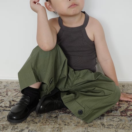 wide cargo pants