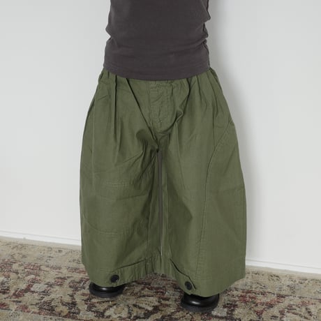 wide cargo pants