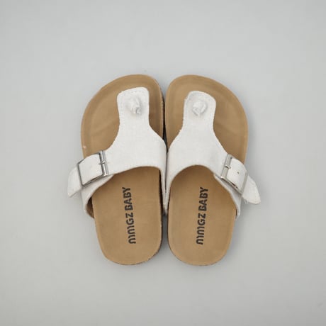 buckle sandal