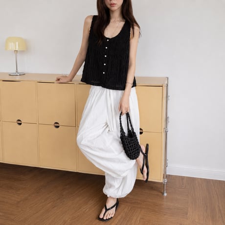 texture front button u neck sleeveless top /2color　MA2102