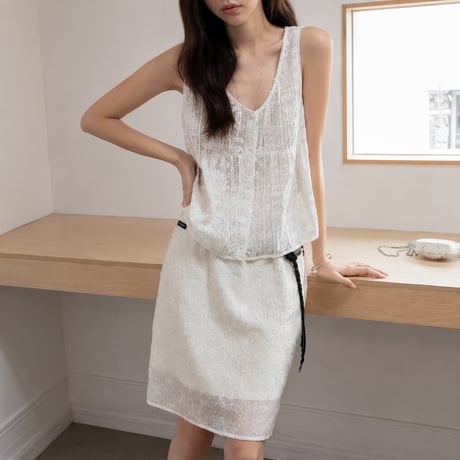 texture front button u neck sleeveless top /2color　MA2102