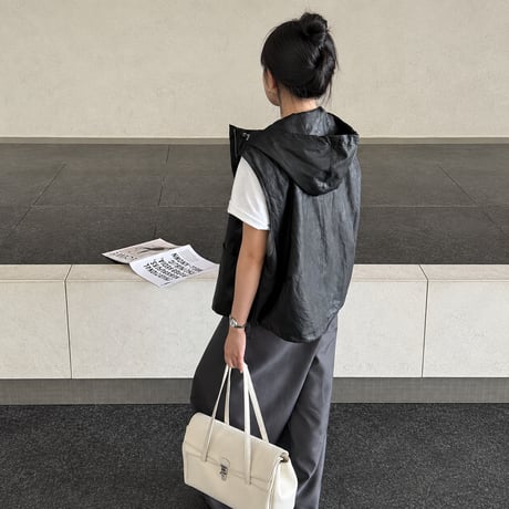 hooded zip up vest　MA2226