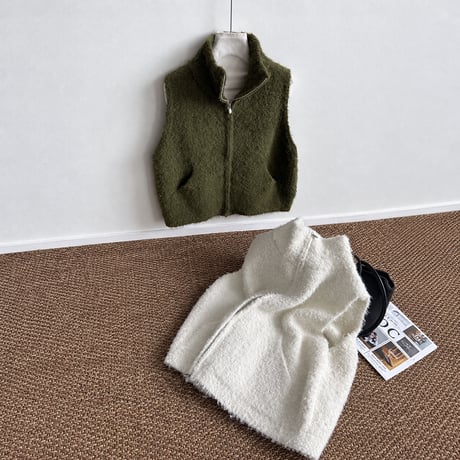 stand collar zip up vest /2color　MA2285