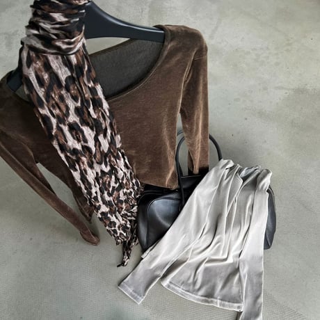 wide neck slim fit pullover /2color　MA2290