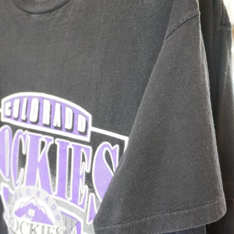 MLB・ROCKIES T-shirt