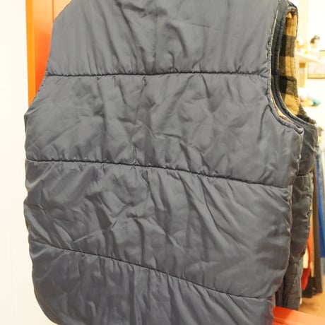SHELTER BAY reversible vest