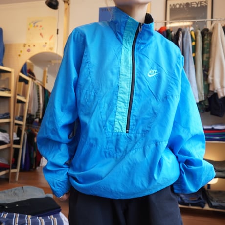 NIKE half zip ✴︎33