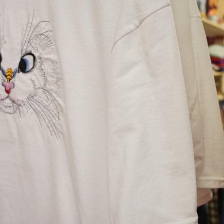 CAT embroidery T-shirt