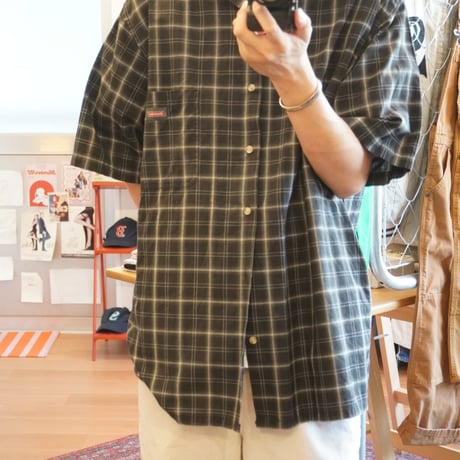 Dickies S/S shirt ✴︎44