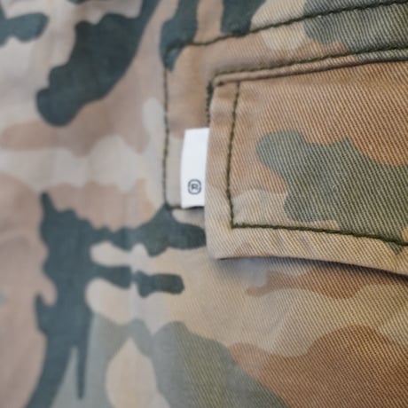 Levi's camouflage shorts W38